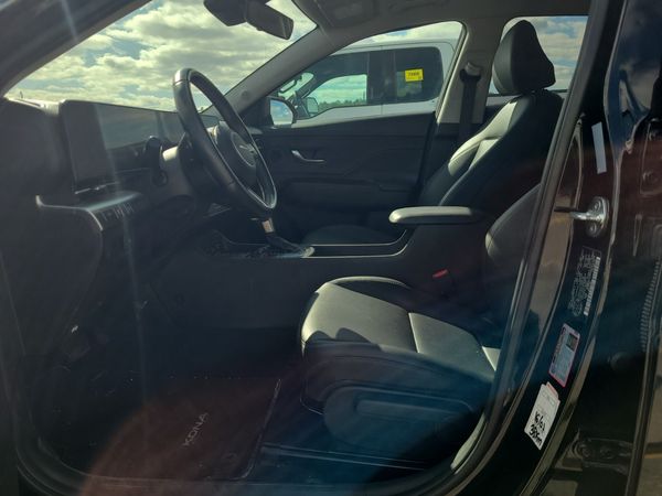 2025 Hyundai KONA PREFERRED SEL Convenience