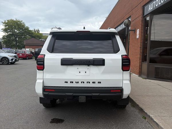 2025 Toyota 4Runner 4WD