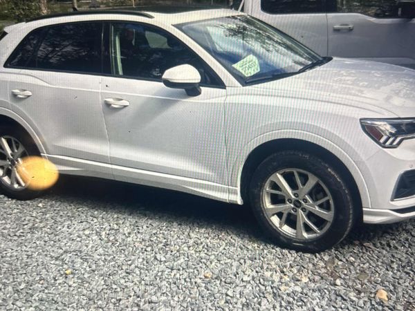 2025 Audi Q3 40 TFSI quattro quattro Premium