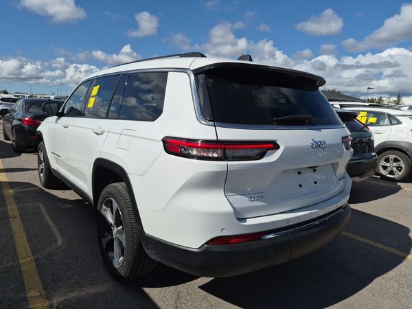 2023 Jeep Grand Cherokee L LIMITED