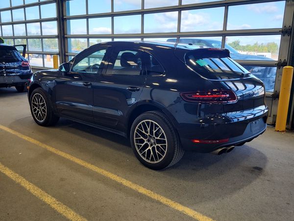 2018 Porsche MACAN S