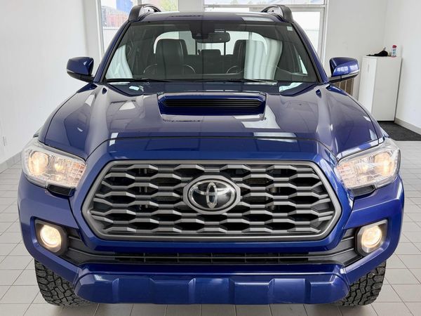 2023 Toyota Tacoma 4x4 Double Cab Auto SR5