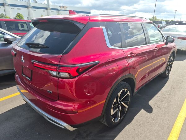 2024 Mitsubishi Outlander SEL SE, Ralliart Edition