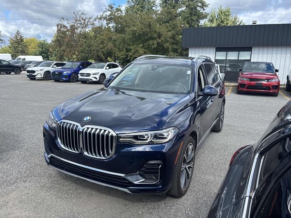 2022 BMW X7 xDrive40i