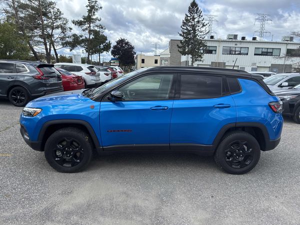 2023 Jeep Compass Trailhawk Elite
