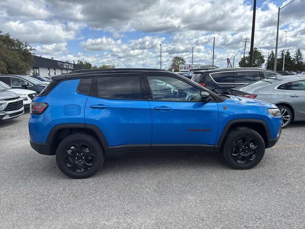 2023 Jeep Compass Trailhawk Elite
