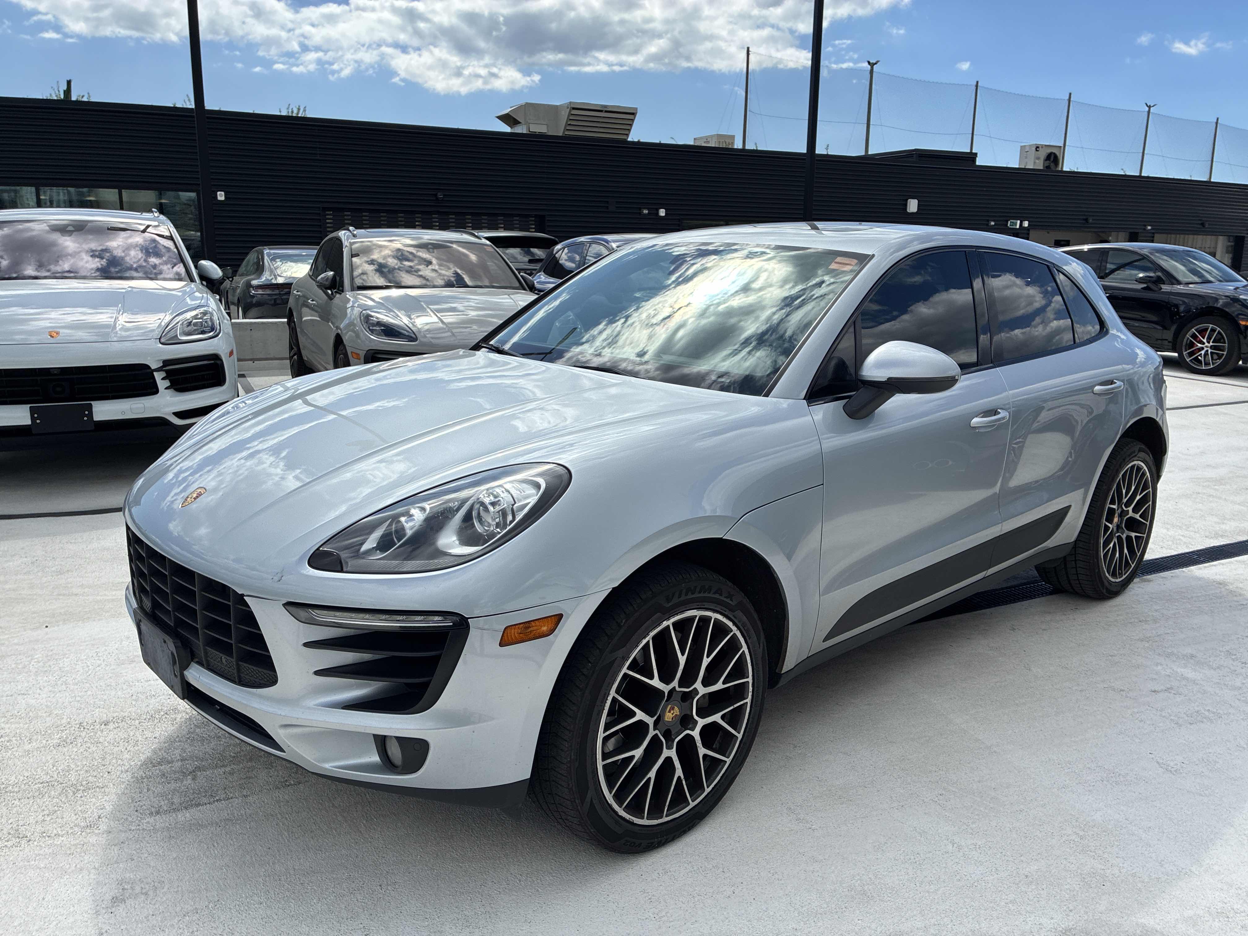 2018 Porsche Macan S