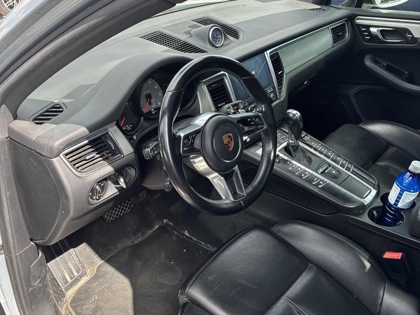 2018 Porsche Macan S