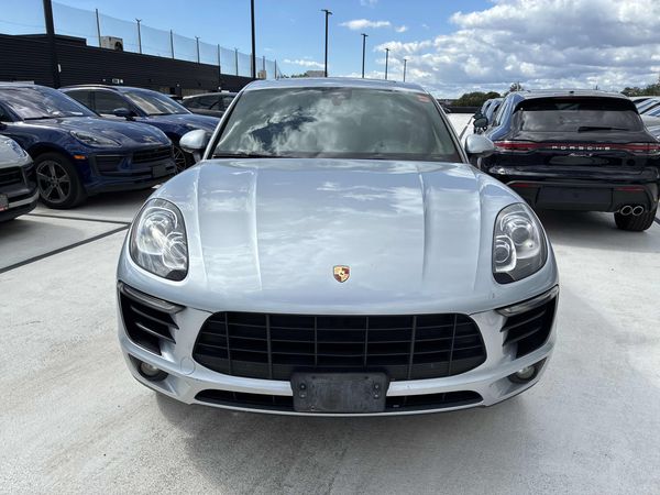 2018 Porsche Macan S