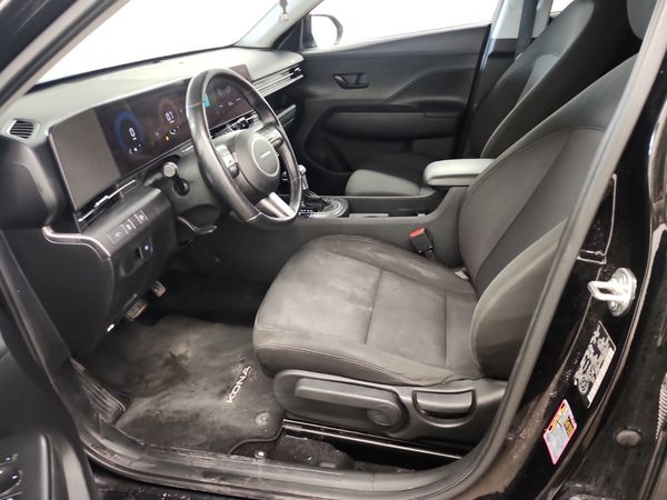 2024 Hyundai KONA PREFERRED SE
