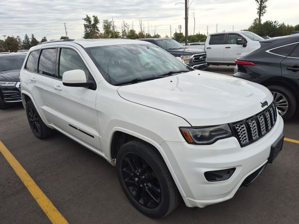 2020 Jeep Grand Cherokee ALTITUDE Laredo