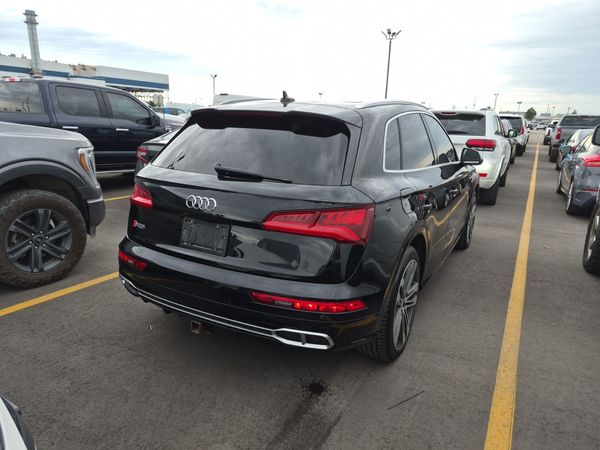 2018 Audi SQ5 TECHNIK quattro Prestige
