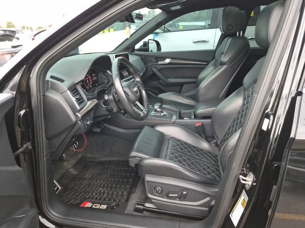 2018 Audi SQ5 TECHNIK quattro Prestige