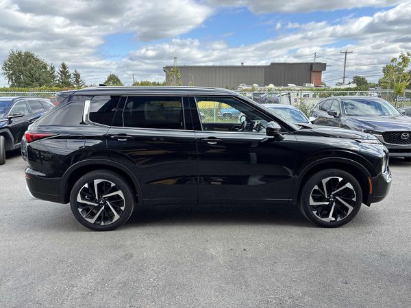 2024 Mitsubishi Outlander GT SEL, GT SR