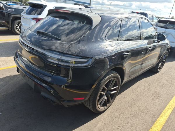 2023 Porsche MACAN T Macan / Macan T