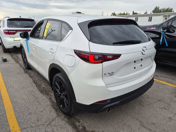 2023 Mazda CX-5 GS Preferred Package