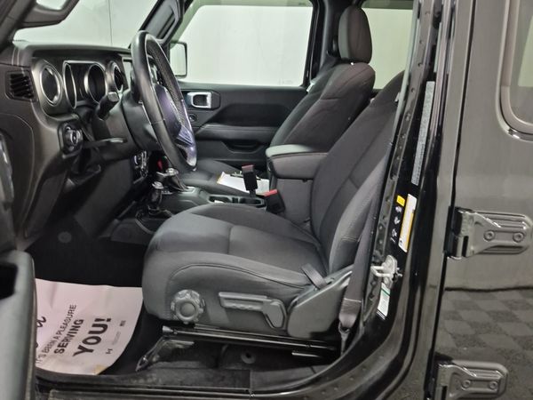 2023 Jeep Wrangler SAHARA