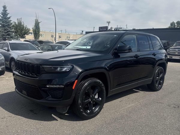 2023 Jeep Grand Cherokee LIMITED