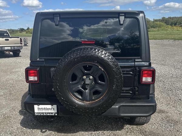 2020 Jeep Wrangler Sport