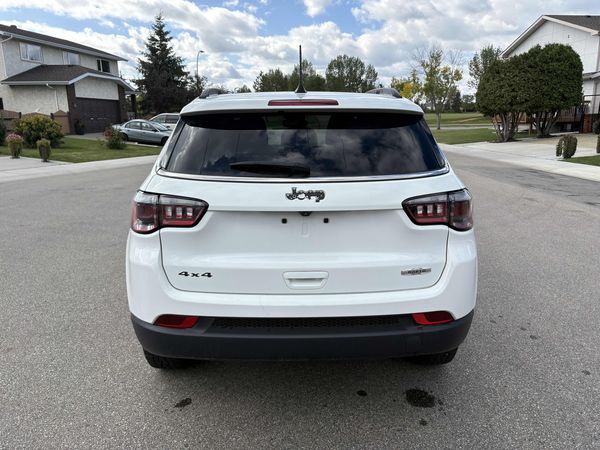 2022 Jeep COMPASS NORTH