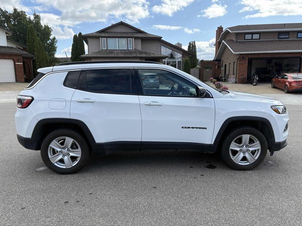 2022 Jeep COMPASS NORTH