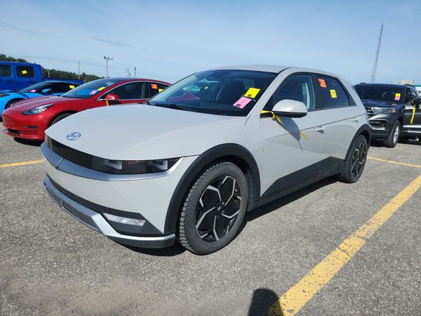 2022 Hyundai IONIQ 5 PREFERRED