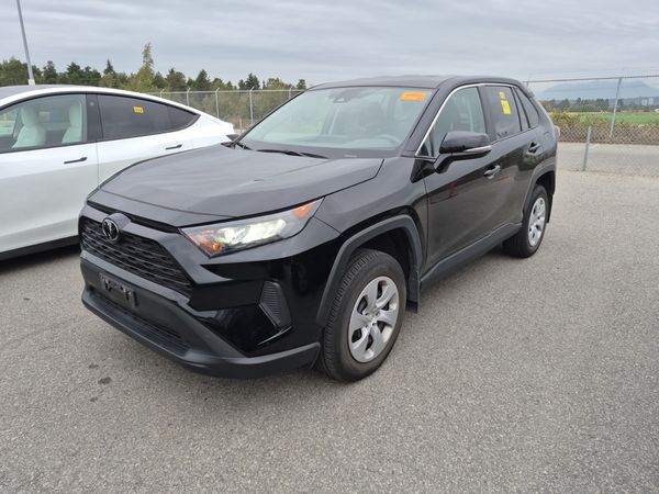 2023 Toyota Rav4 LE