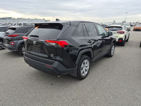 2023 Toyota Rav4 LE