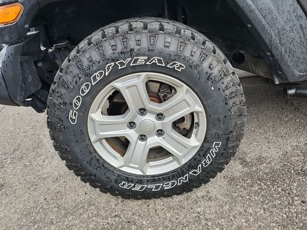 2019 Jeep WRANGLER UNLIMITED SPORT