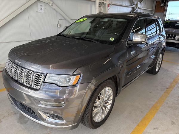 2018 Jeep Grand Cherokee Summit