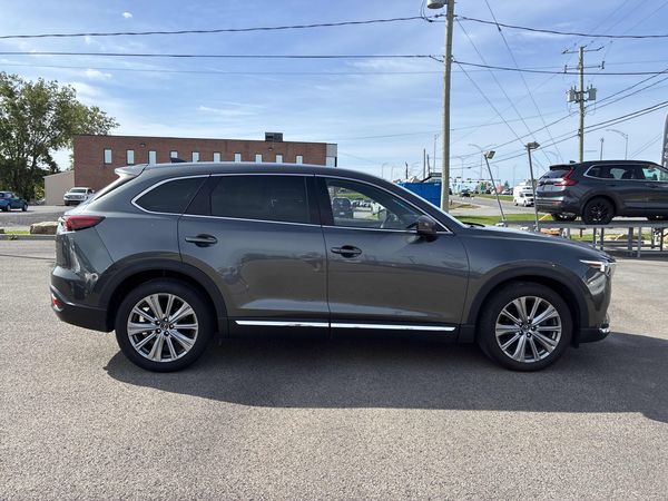 2023 Mazda CX-9 Signature