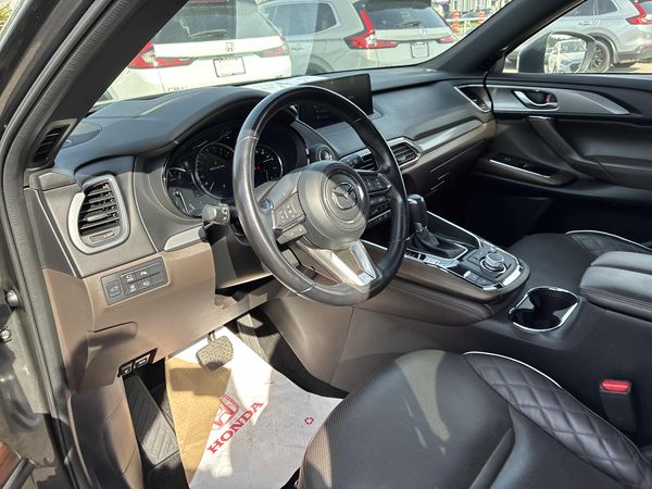 2023 Mazda CX-9 Signature
