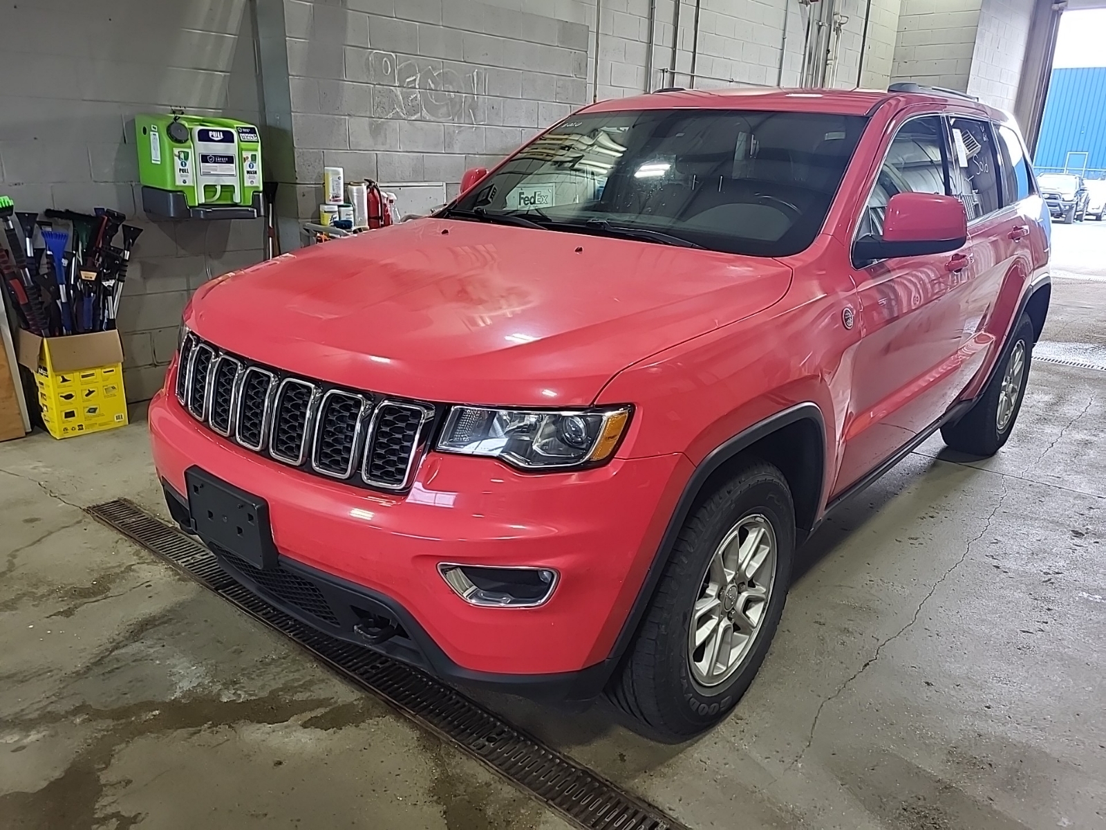 2020 Jeep Grand Cherokee 4x4 Laredo