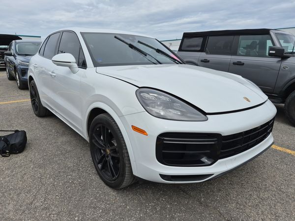 2019 Porsche Cayenne TURBO