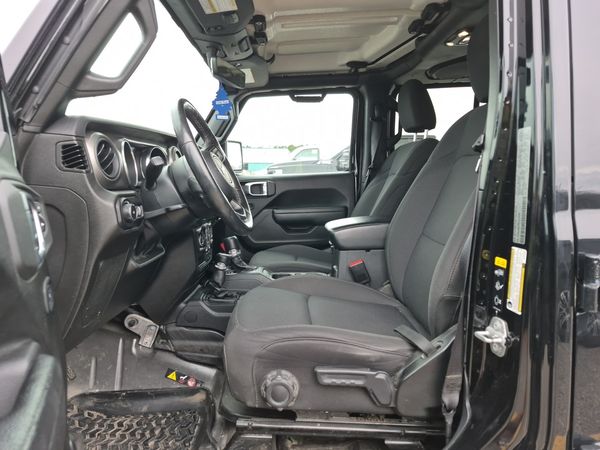 2022 Jeep Wrangler UNLIMITED SPORT
