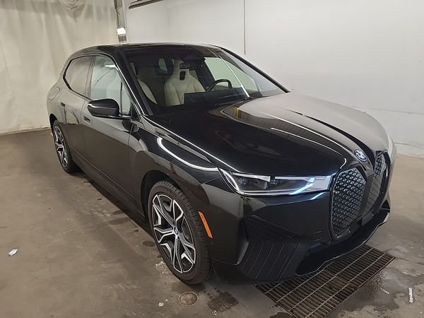 2023 BMW iX XDRIVE40