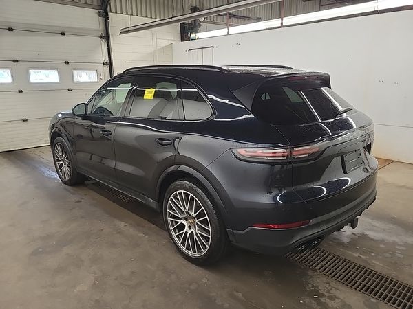 2023 Porsche Cayenne AWD