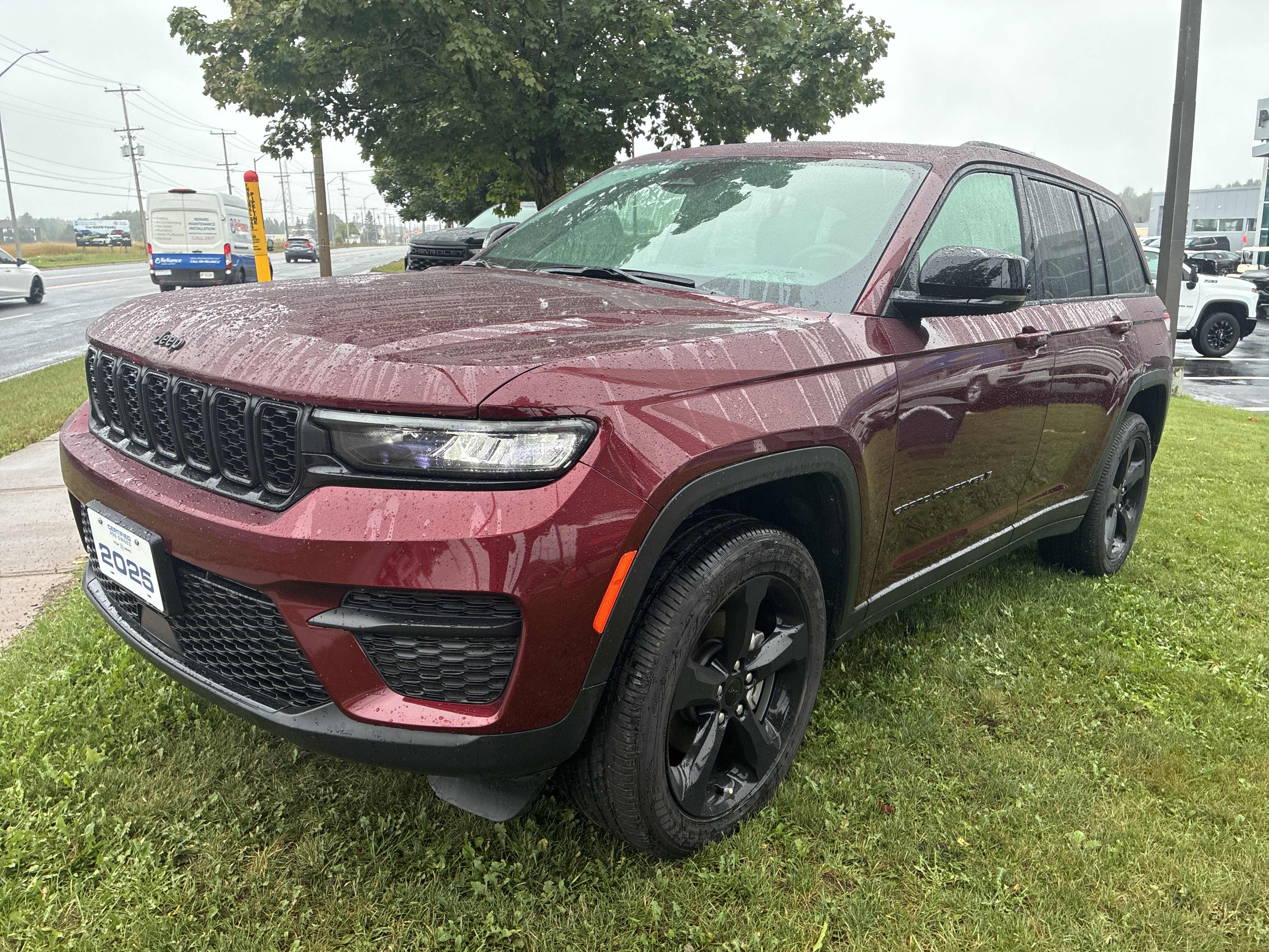 2025 Jeep Grand Cherokee Altitude Laredo, Altitude