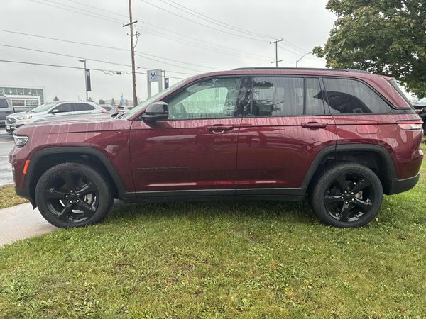 2025 Jeep Grand Cherokee Altitude Laredo, Altitude