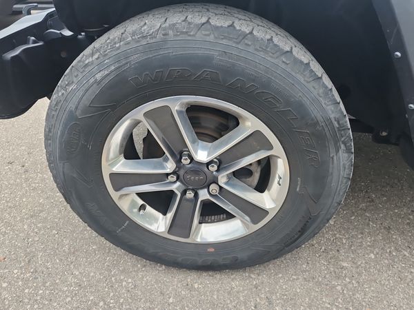 2023 Jeep Wrangler 4 Door 4x4 Sahara