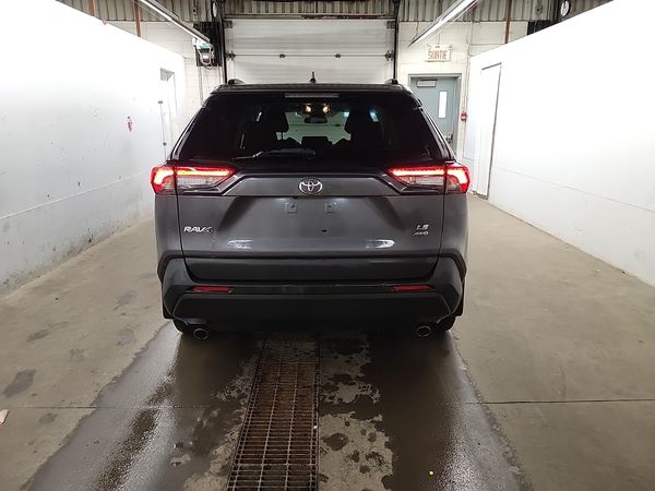 2021 Toyota Rav4 LE XLE Premium HV