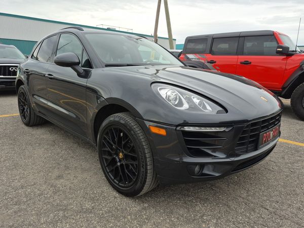 2018 Porsche MACAN S