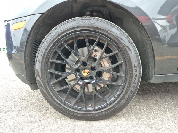 2018 Porsche MACAN S