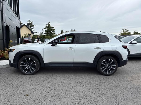 2024 Mazda CX-50 GT Premium Package