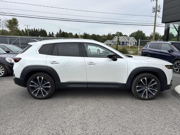 2024 Mazda CX-50 GT Premium Package