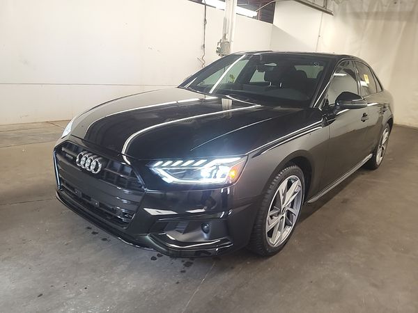 2023 Audi A4 SEDAN KOMFORT