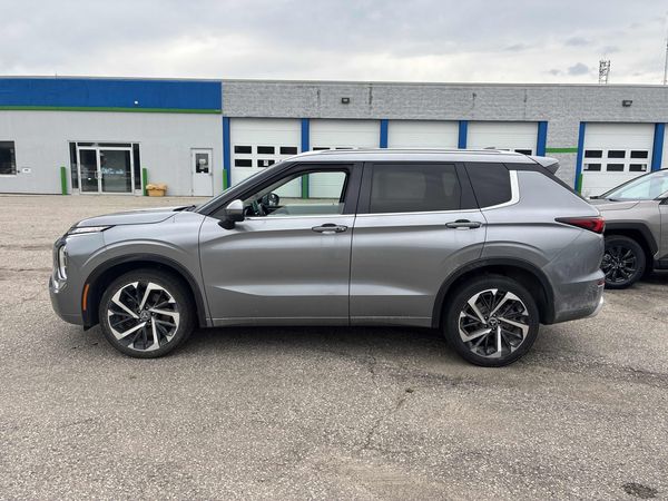 2024 Mitsubishi Outlander GT SEL, GT SR