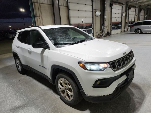 2026 Jeep COMPASS NORTH Latitude/North