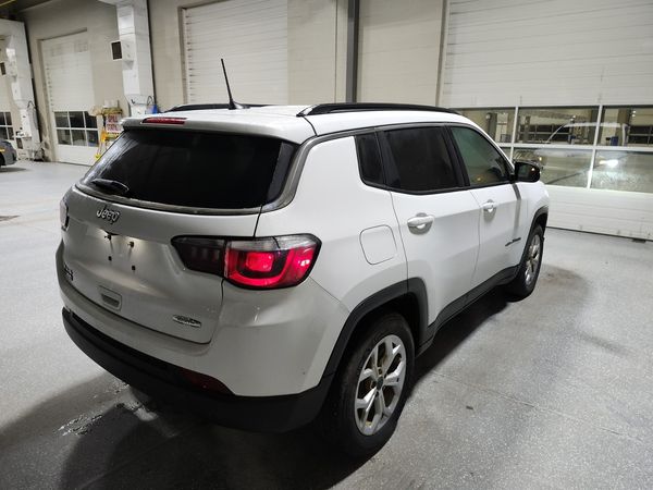 2026 Jeep COMPASS NORTH Latitude/North