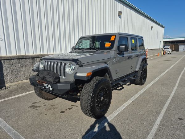 2020 Jeep WRANGLER UNLIMITED SAHARA